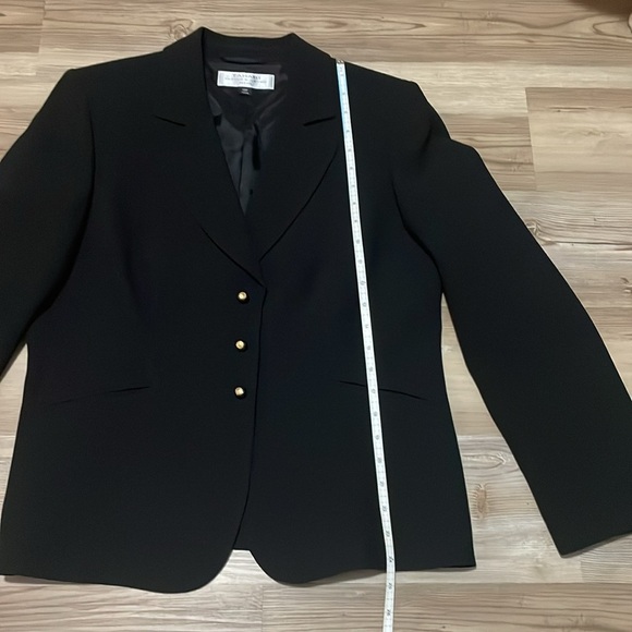 Tahari Blazer Womens 12P Black Classic Career Suit Jacket Gold buttons Lined - Picture 8 of 12